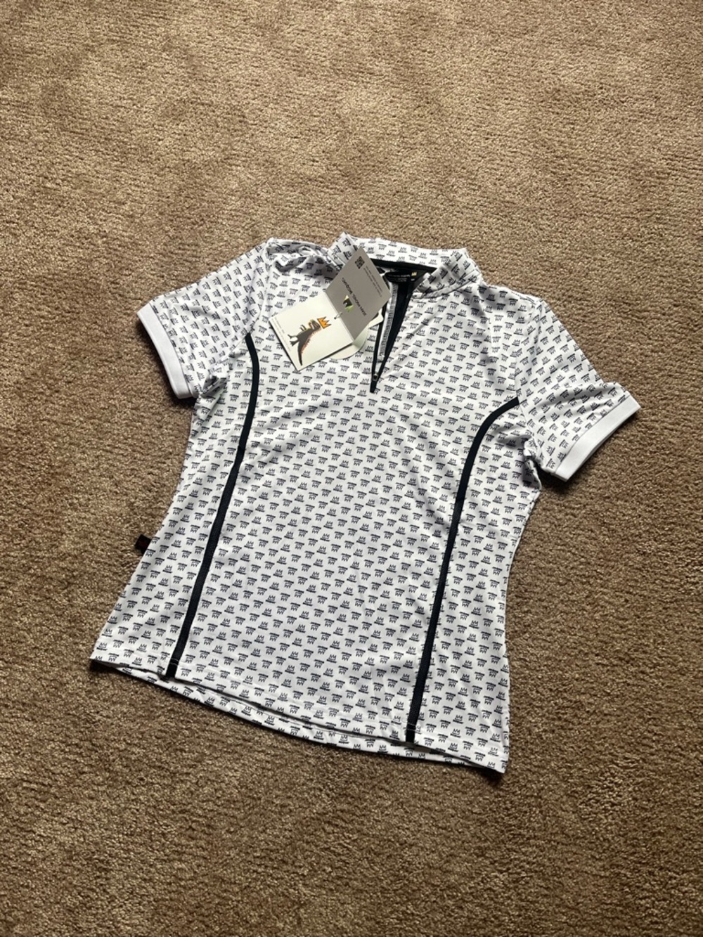 NWT Jean-Michel Basquiat White & Black Shirt - Picture 2 of 6